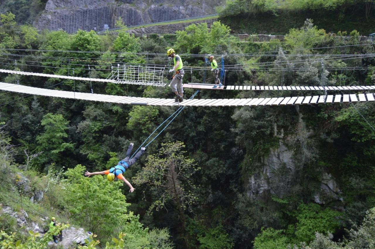 Hotel Puente Vidosa Амьева Экстерьер фото